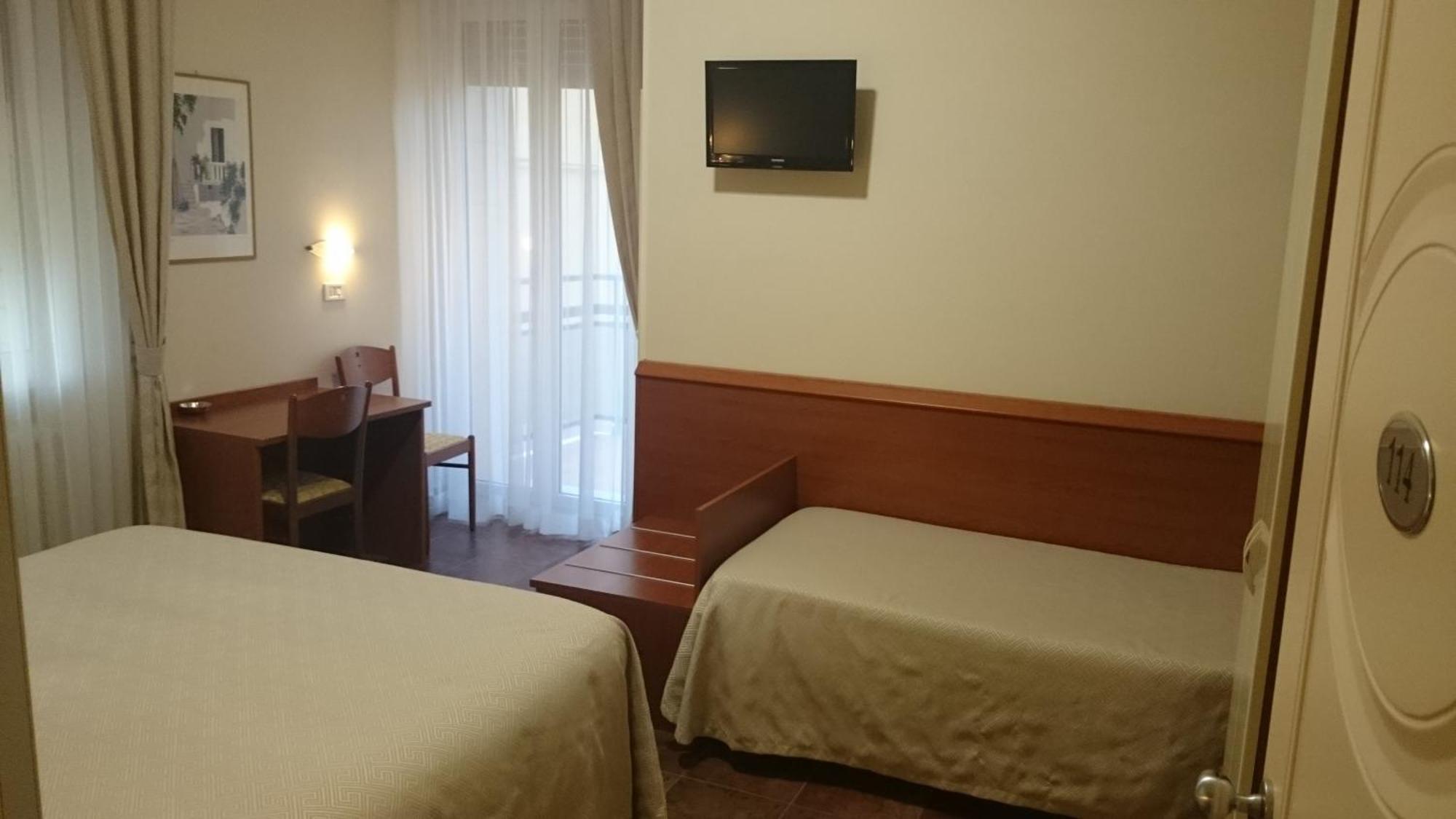 Hotel Beaurivage Fano Camera foto