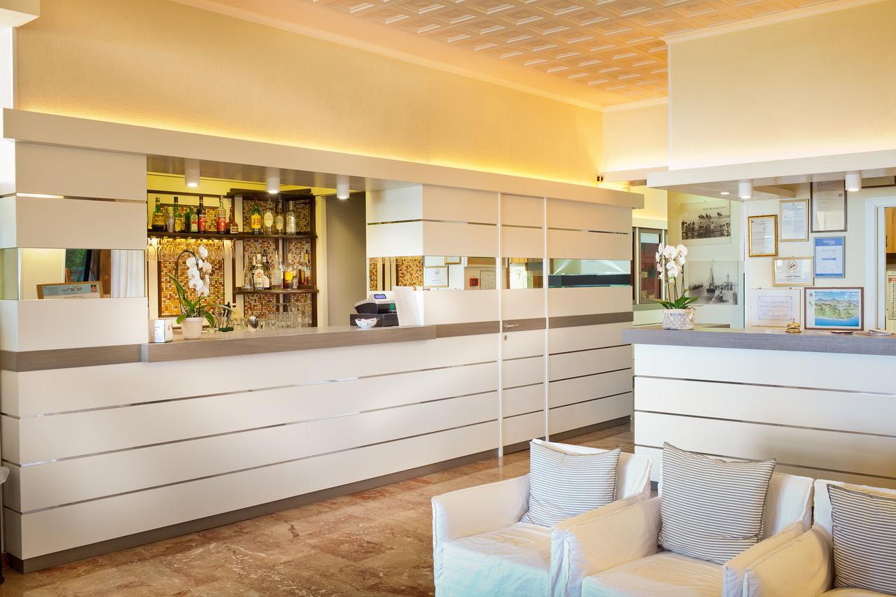 Hotel Beaurivage Fano Esterno foto